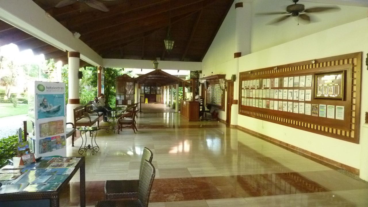 Eingang La Catedral Grand Palladium Select Bávaro Resort & Spa