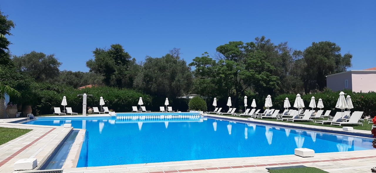 Pool Sentido Apollo Palace