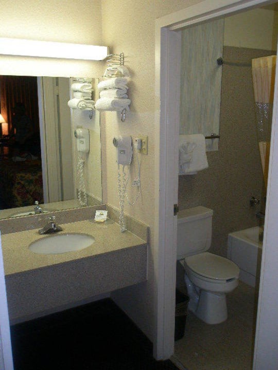 Bad/Waschbecken Hotel Days Inn Flagstaff West Route 66