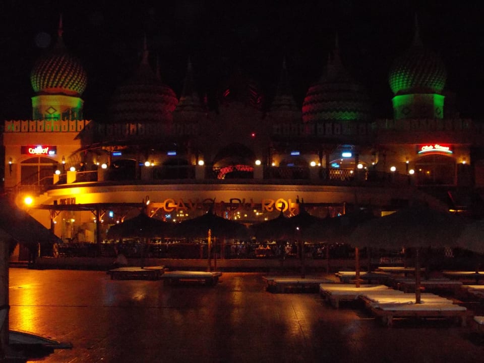 Restaurant Cave de Roi bei Nacht Pickalbatros Aqua Blu Resort - Sharm El Sheikh