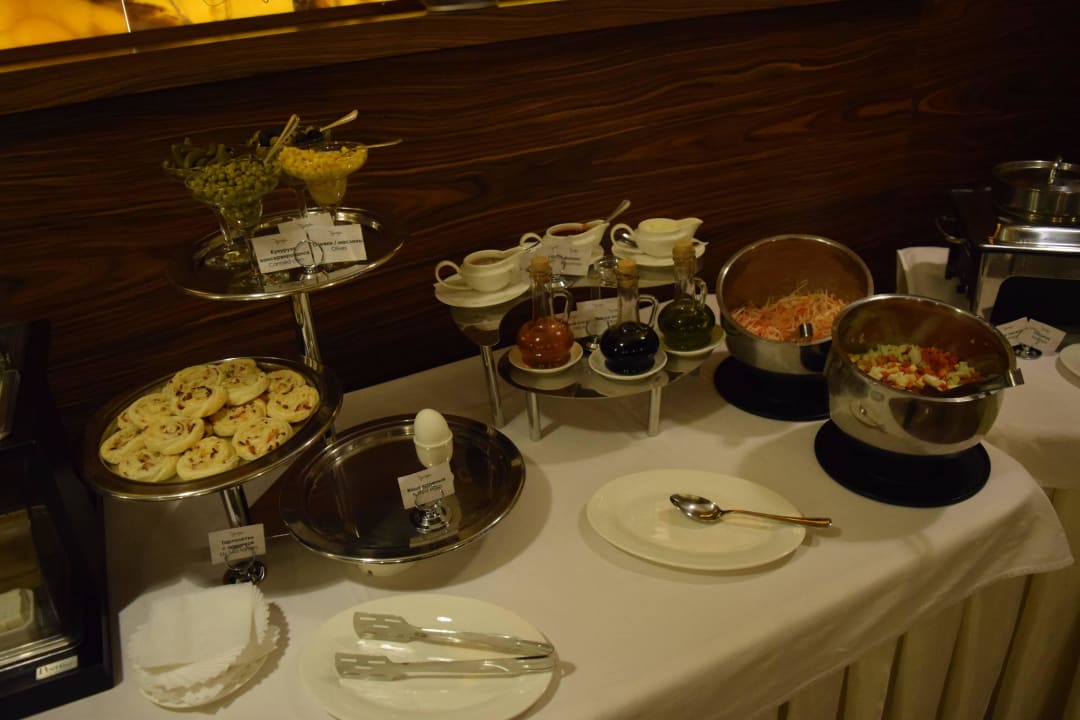Frühstücks-Buffet Hotel Park Chernigiv