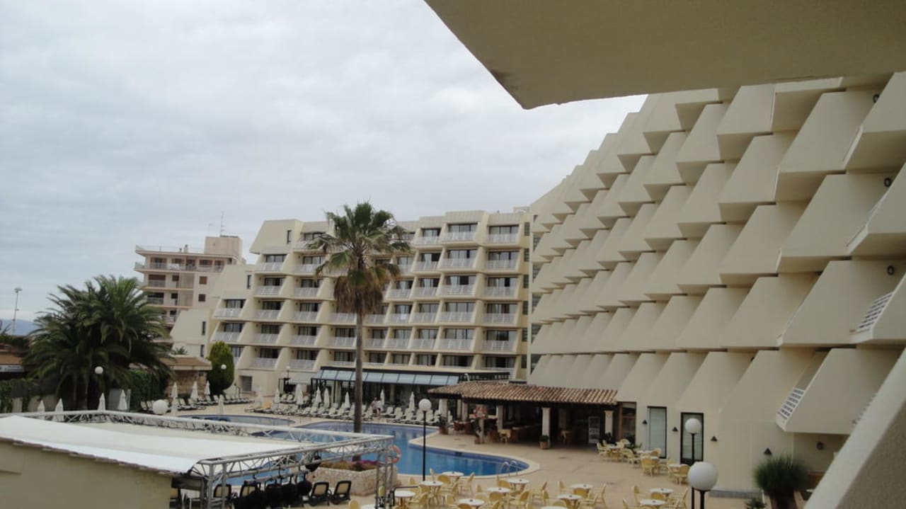 Meerseite des Gebäudes Iberostar Selection Playa de Palma