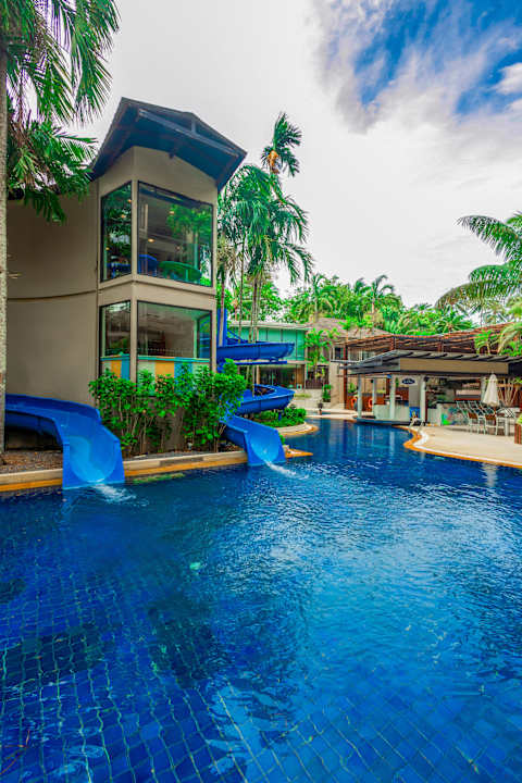 Pool Holiday Inn Resort Phuket Surin Beach by IHG