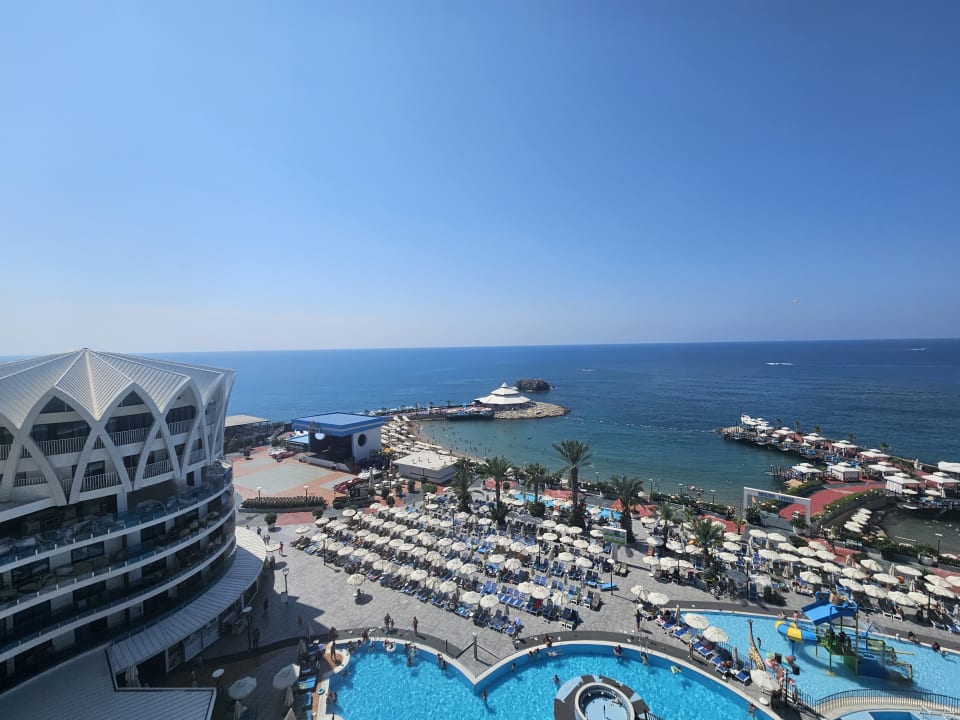 Ausblick Granada Luxury Okurcalar