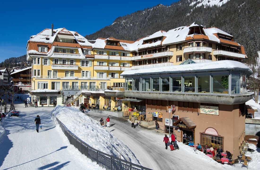 Außenansicht Hotel Silberhorn