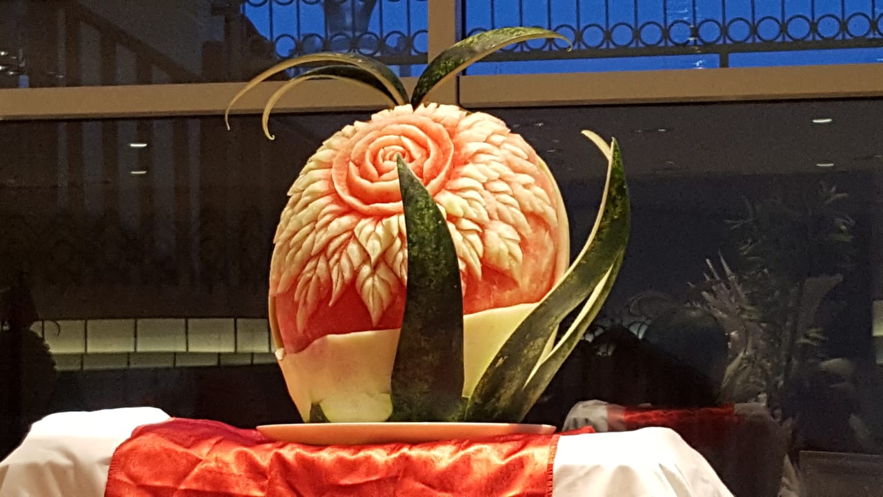 Gastro Well Palace Side