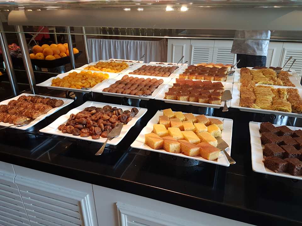 Gastro Well Palace Side