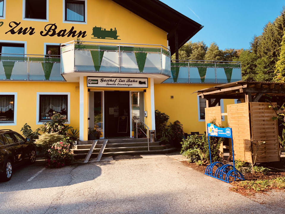 Außenansicht Gasthof Zur Bahn
