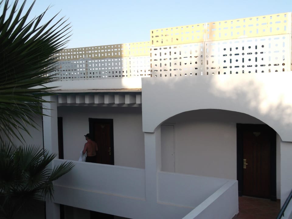 Wejście do pokoju Sultan Gardens Resort