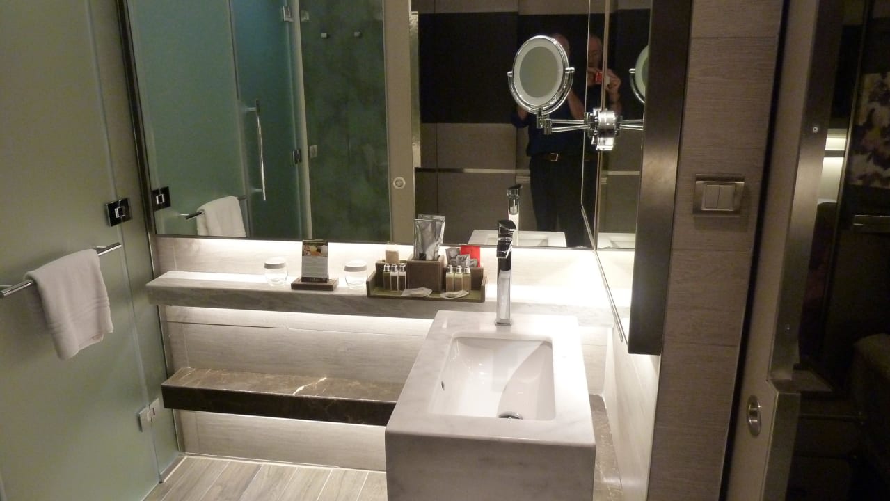 Waschbecken im Bad Rixos Premium Tekirova