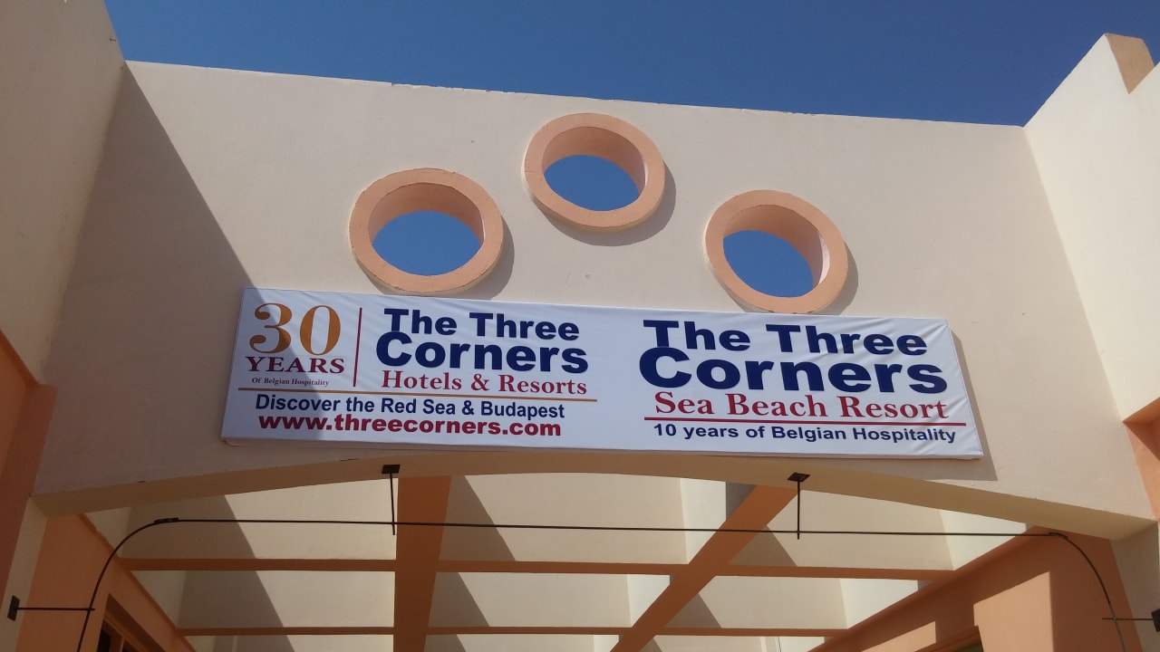 Außenansicht Three Corners Sea Beach Resort