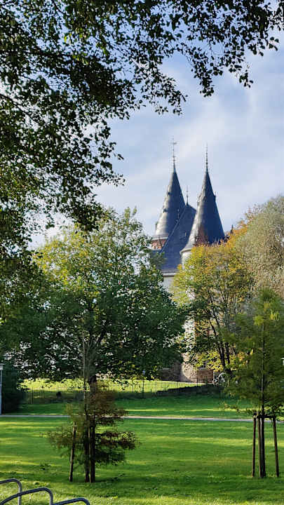 Außenansicht Seehotel Schloss Klink
