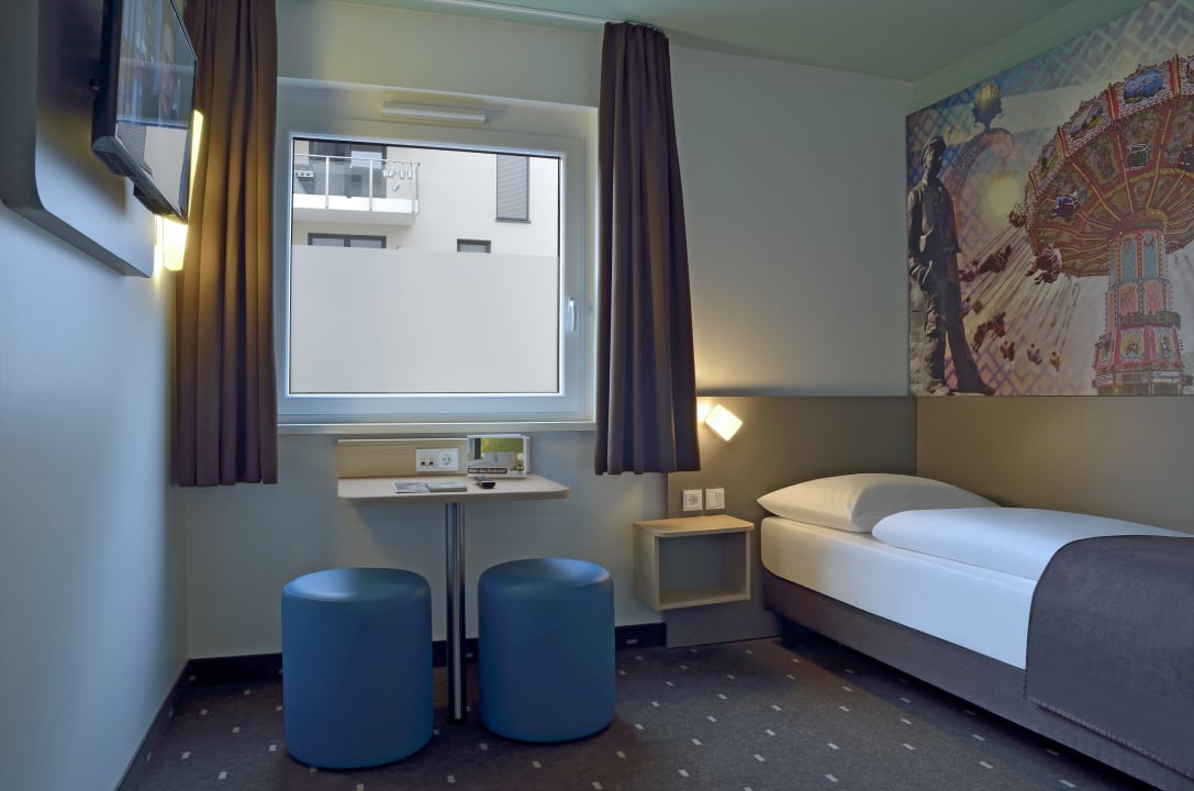 "Zimmer" B&B Hotel Darmstadt (Darmstadt) • HolidayCheck (Hessen ...