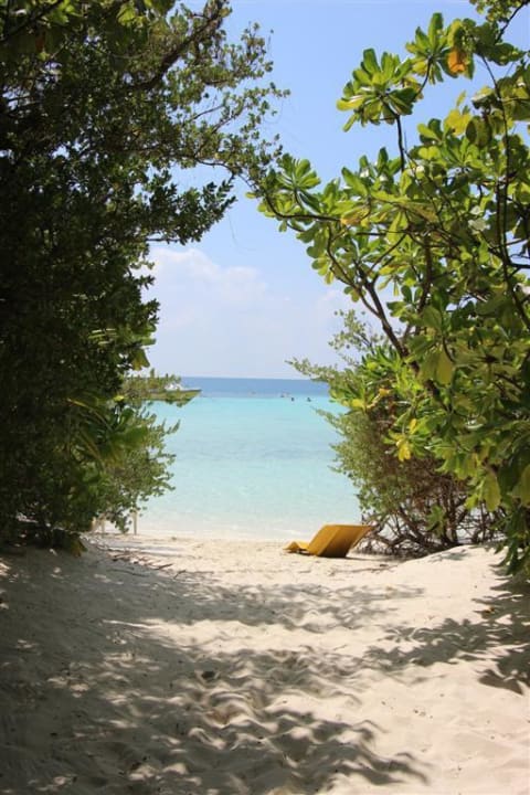 Eine von vielen kleinen Buchten Embudu Village