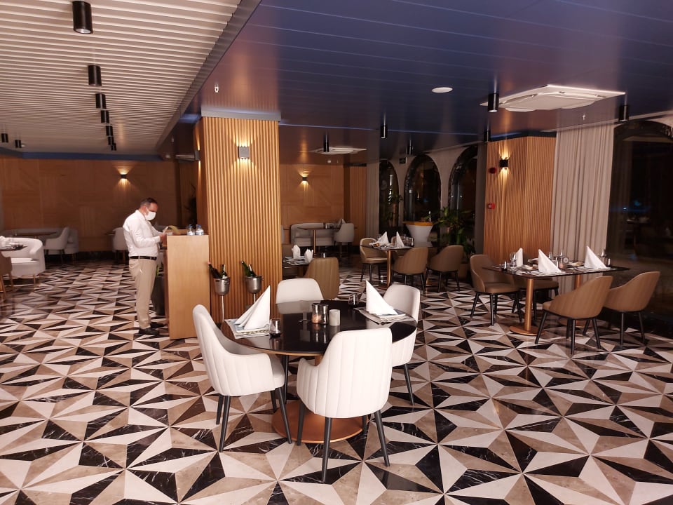 Gastro Seaden Quality Resort & Spa