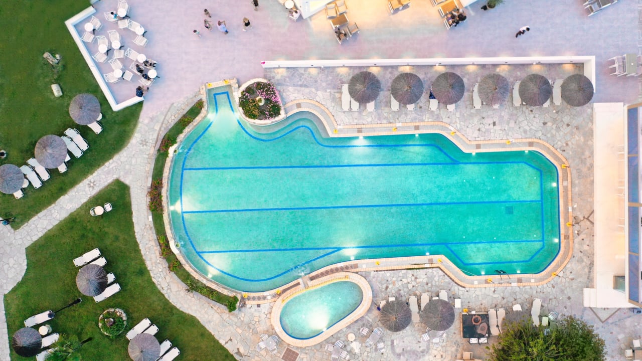 Pool Hotel Chrousso Village