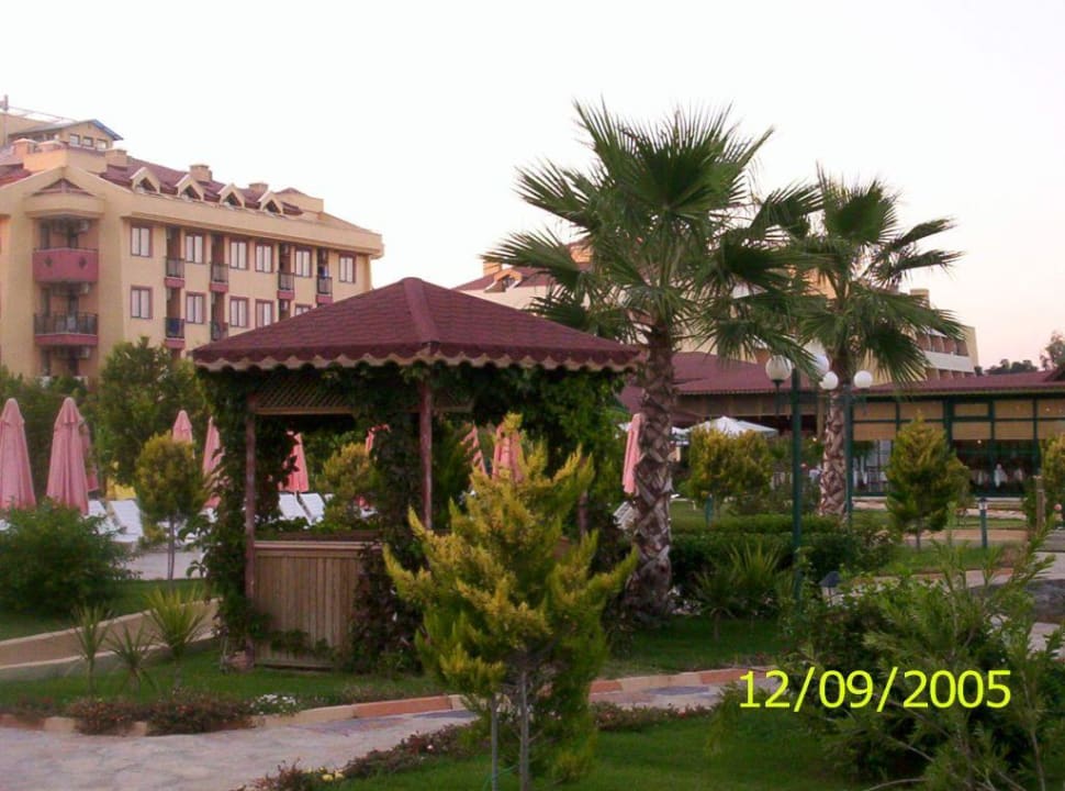 Gartenlandschaft Grand Seker Hotel