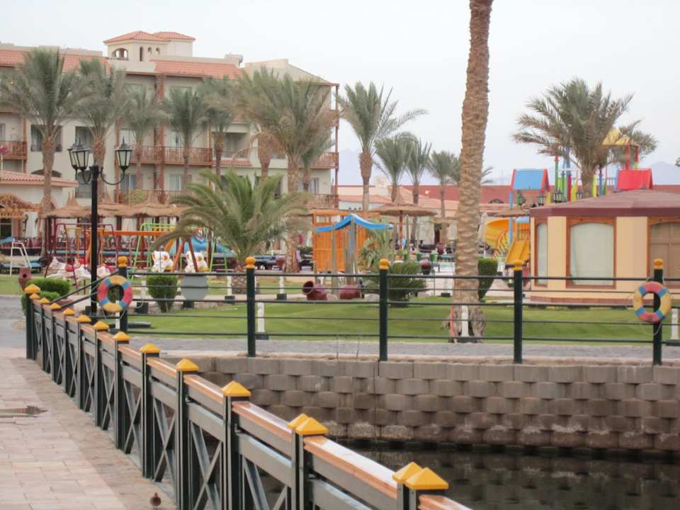 Gartenanlage Pickalbatros Dana Beach Resort - Hurghada