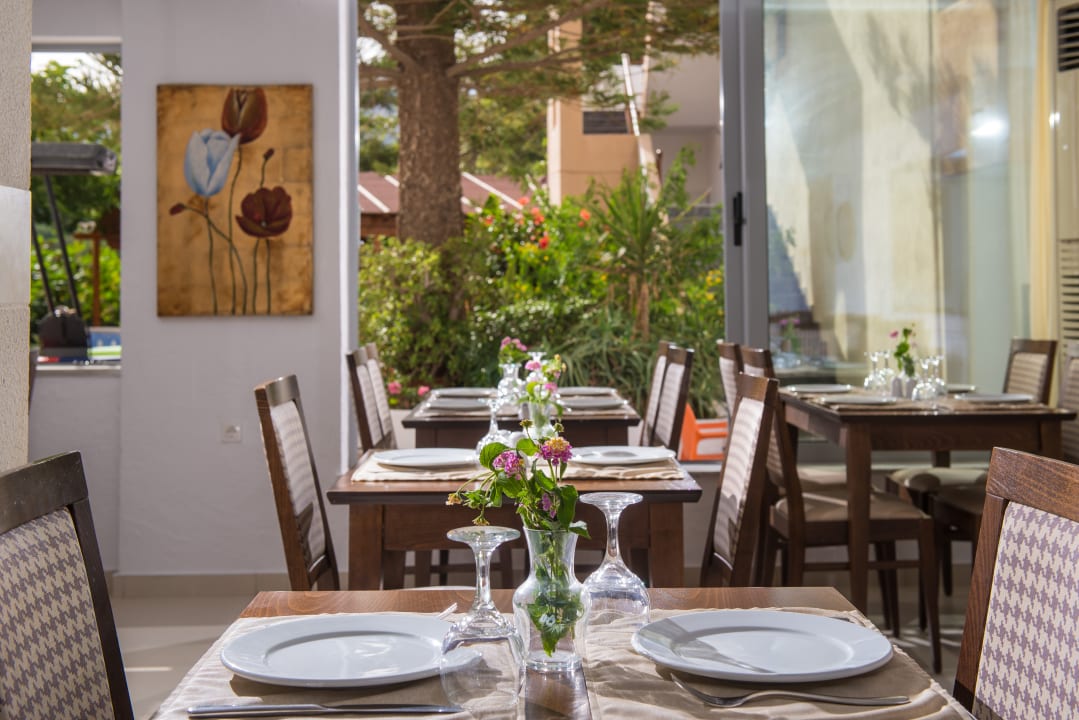 Gastro Hotel South Coast