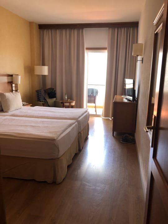 Zimmer allsun Hotel Lucana