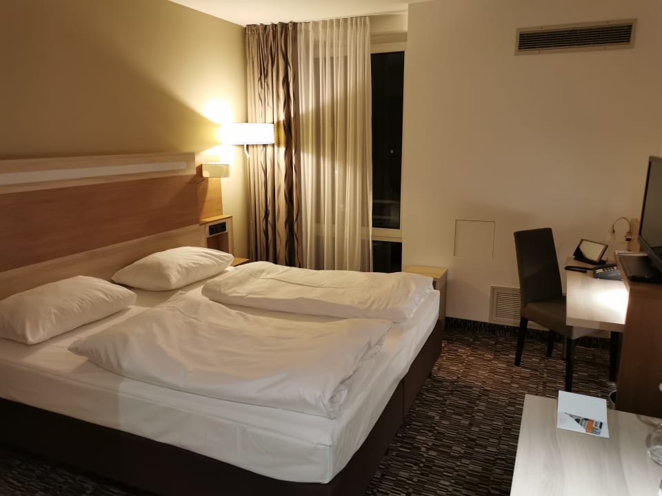 Zimmer Hotel Park Inn by Radisson Göttingen