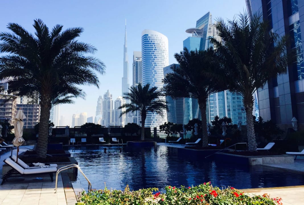 Poolanlage JW Marriott Marquis Hotel Dubai