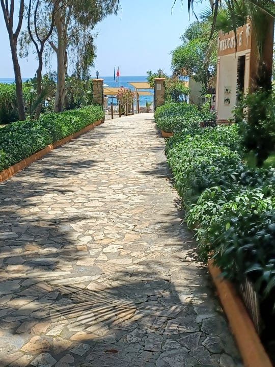 Gartenanlage Club Turtas Beach Hotel