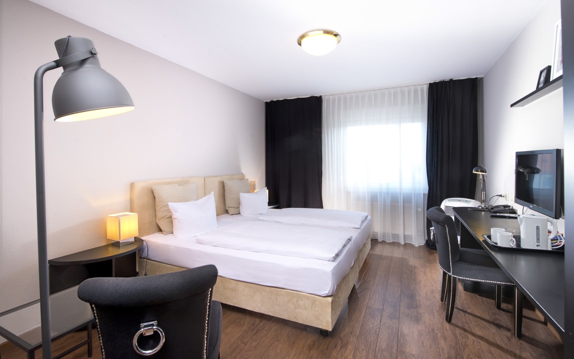 Zimmer Tryp by Wyndham Bremen Airport