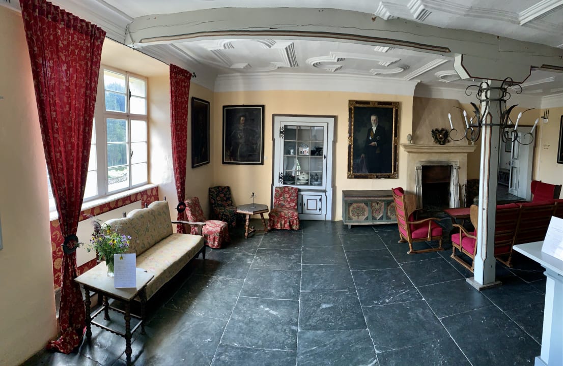 Lobby Schloss Moosburg