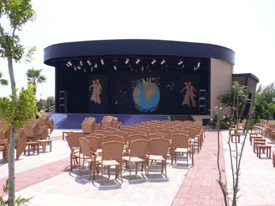 Amphitheater Fame Residence Lara & Spa