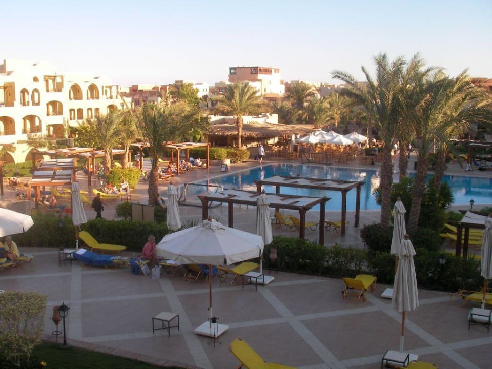 Blick morgens vom Balkon Hotel JAZ Makadi Star & Spa
