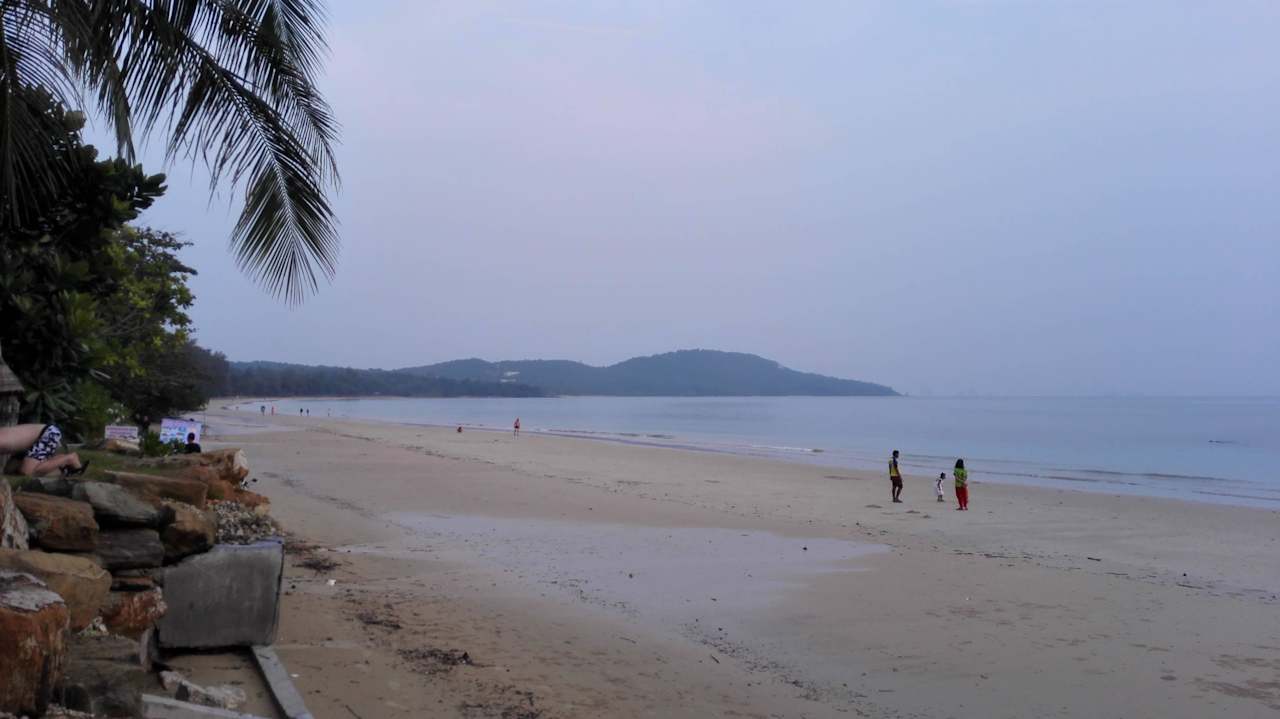 Direkter Blick vom Hotel Richtung Sheraton Beyond Krabi