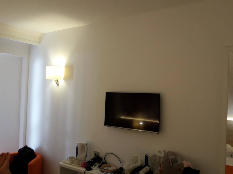 Fernseher BQ Bulevar Paguera - Adults only