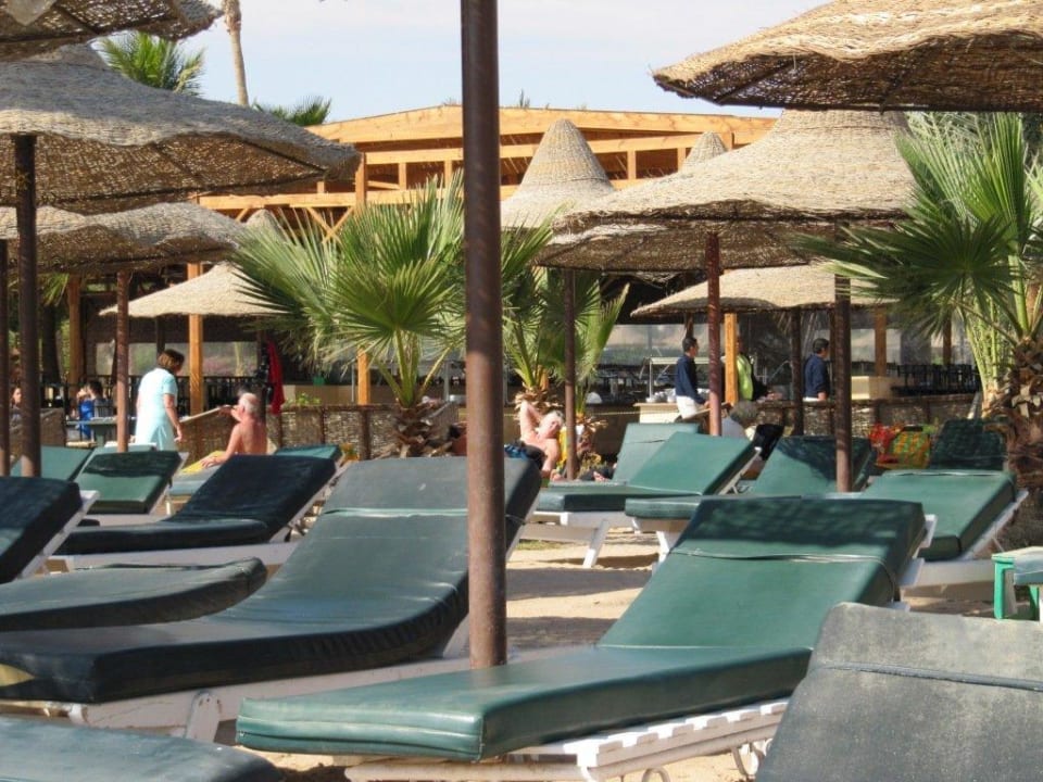 Blick zum Strandrestaurant Giftun Azur Resort