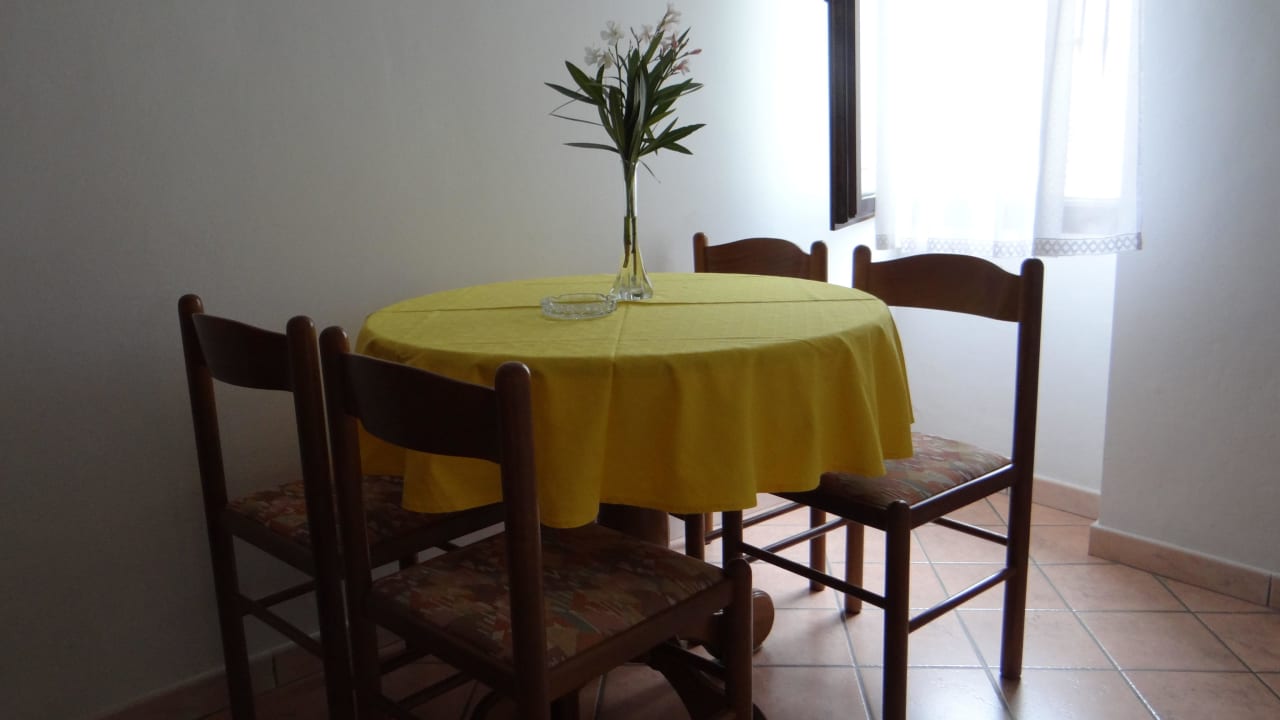 Liebevoller Essbereich Apartmani Ivanis