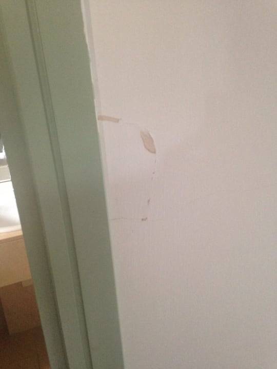 Wand im Zimmer eingerissen Hotel Vista Odin