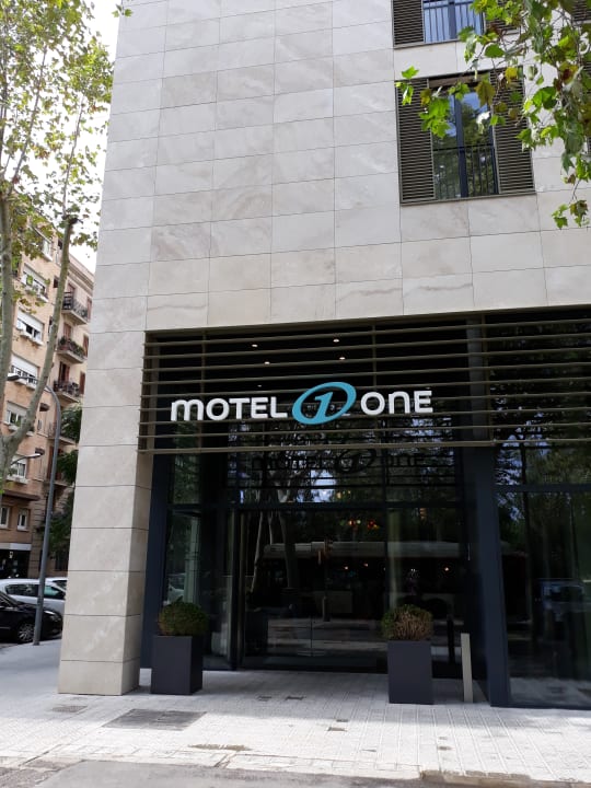Lobby Motel One Barcelona-Ciutadella