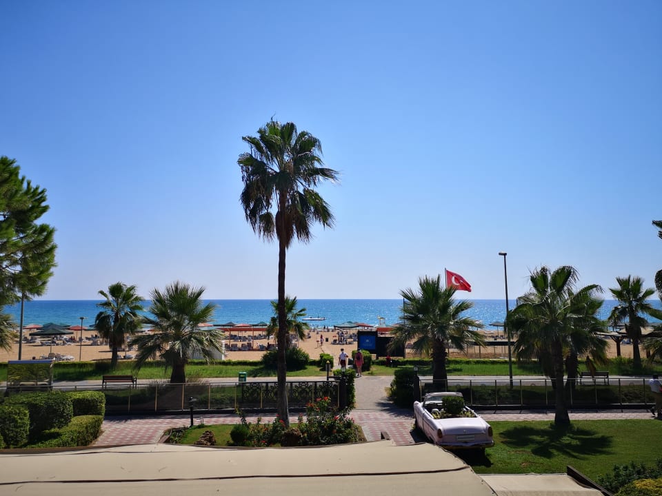 Ausblick Kamelya Aishen Club