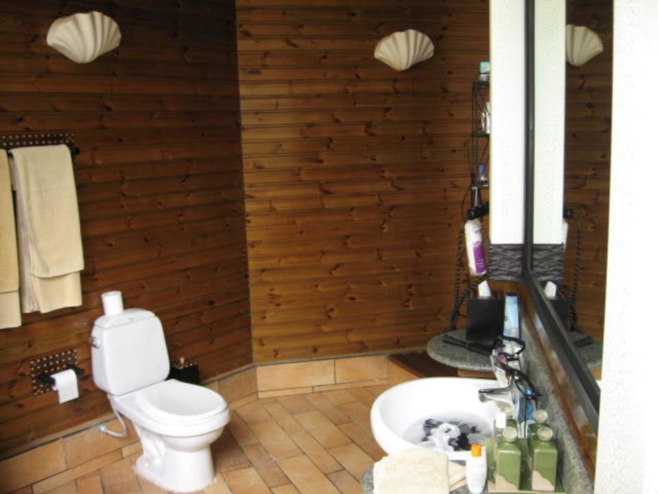 Bad Beach Villa Komandoo Island Resort & Spa - Adults only