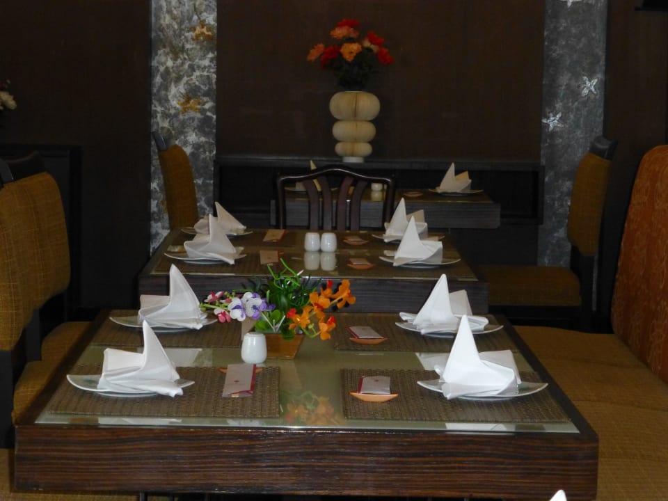 Frühstücksbereich Hotel Grand Pacific Sovereign Resort & Spa