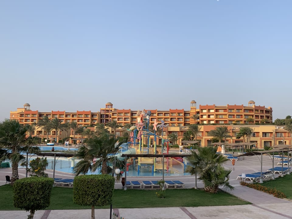 Außenansicht Malikia Resort Abu Dabbab