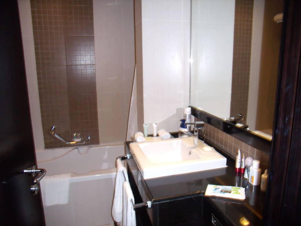 Minibad Towers Rotana