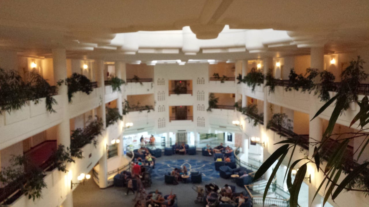 Blick aus der 2. Etage Hotel El Mouradi Skanes Beach