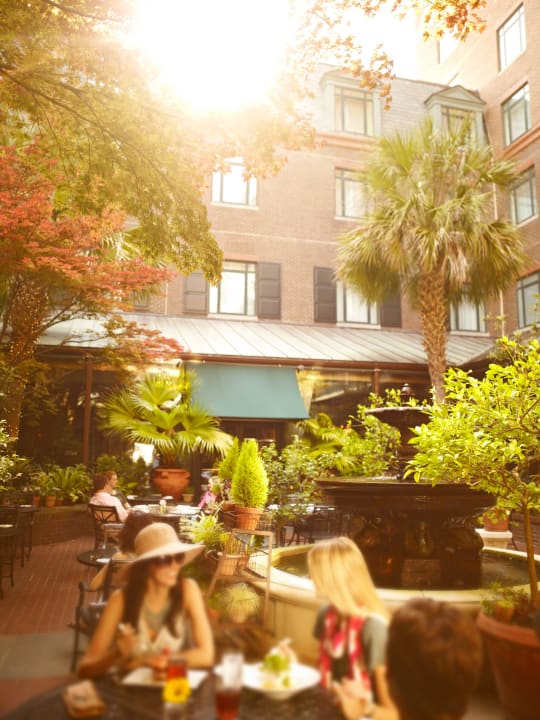 Restaurant The Charleston Place Hotel