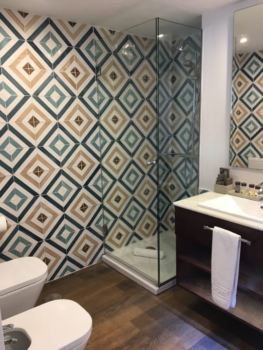 Zimmer H10 Ocean Suites