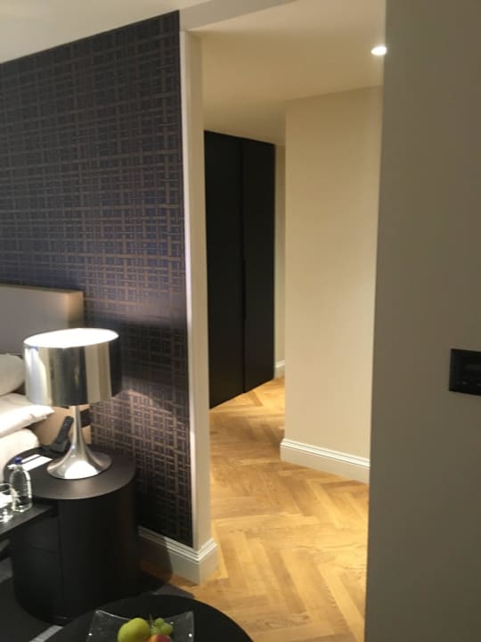 Angenehmes Zimmer Hotel Schweizerhof Bern & Spa