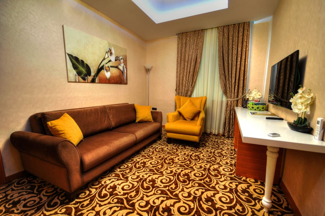 Golden Deluxe Hotel Golden Deluxe  Hotel