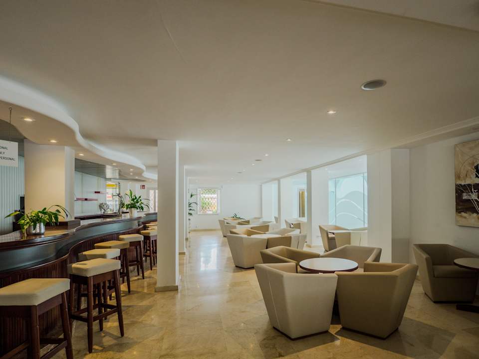 Lobby La Santa Maria Hotel