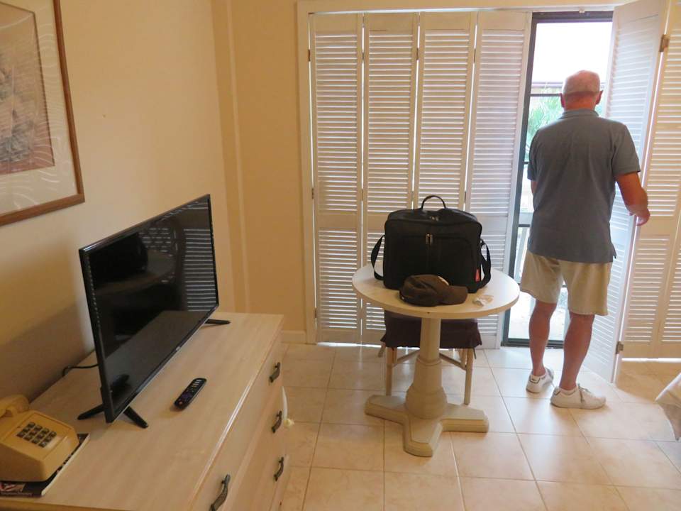 Zimmer Cliff Rainbow Pohnpei