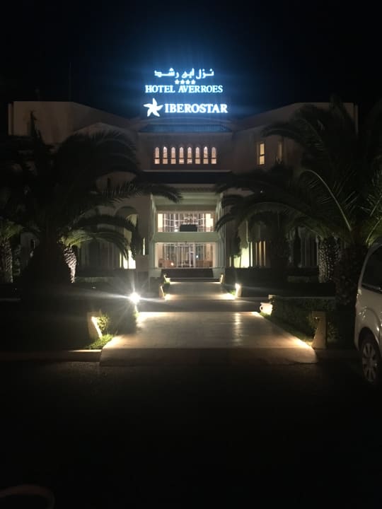 Außenansicht Iberostar Waves Averroes